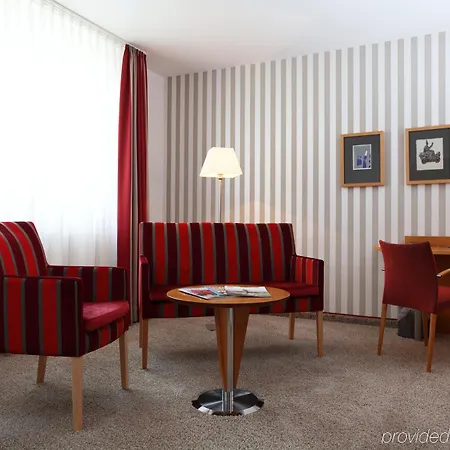 & Restaurant Michaelis 4*